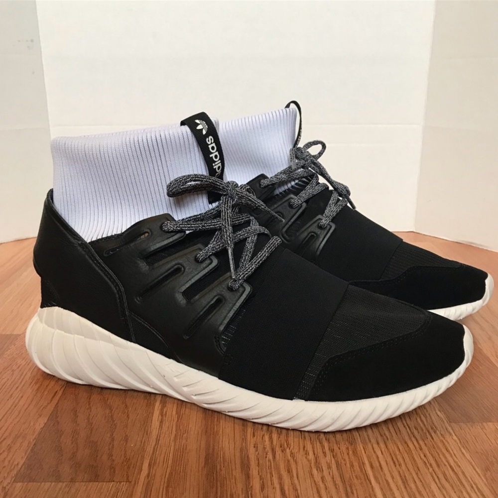 NEW Adidas Originals Tubular Doom Primeknit Shoes